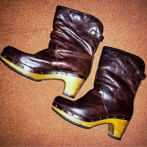 Leather Ugg boots